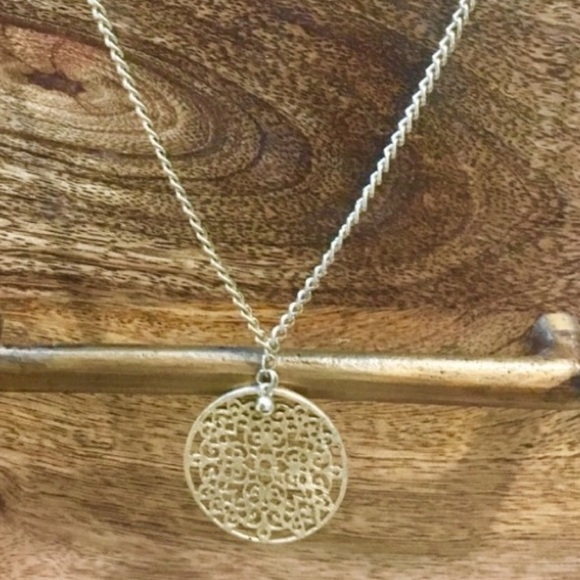 Lucky Brand Gold Woven Sun Circle Necklace - Picture 8 of 8
